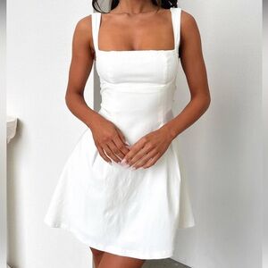 White Dress - That’s So Fetch